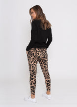 Load image into Gallery viewer, Jordan Joggers Tan Leopard