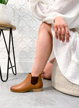 Load image into Gallery viewer, Quid Boot - Tan