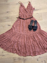 Load image into Gallery viewer, Caro The Label - Coogee Dress - Pink Panther