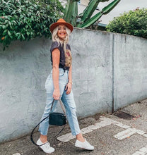 Load image into Gallery viewer, Paper Heart End Tee