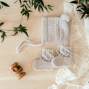 Grey Merino Wool Bonnet & Bootie Set