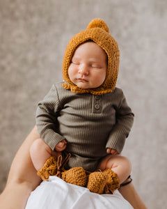 Bronze Merino Wool Bonnet & Bootie Set