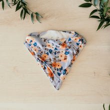 Load image into Gallery viewer, Vintage Blossom - Bandana Dribble Bib
