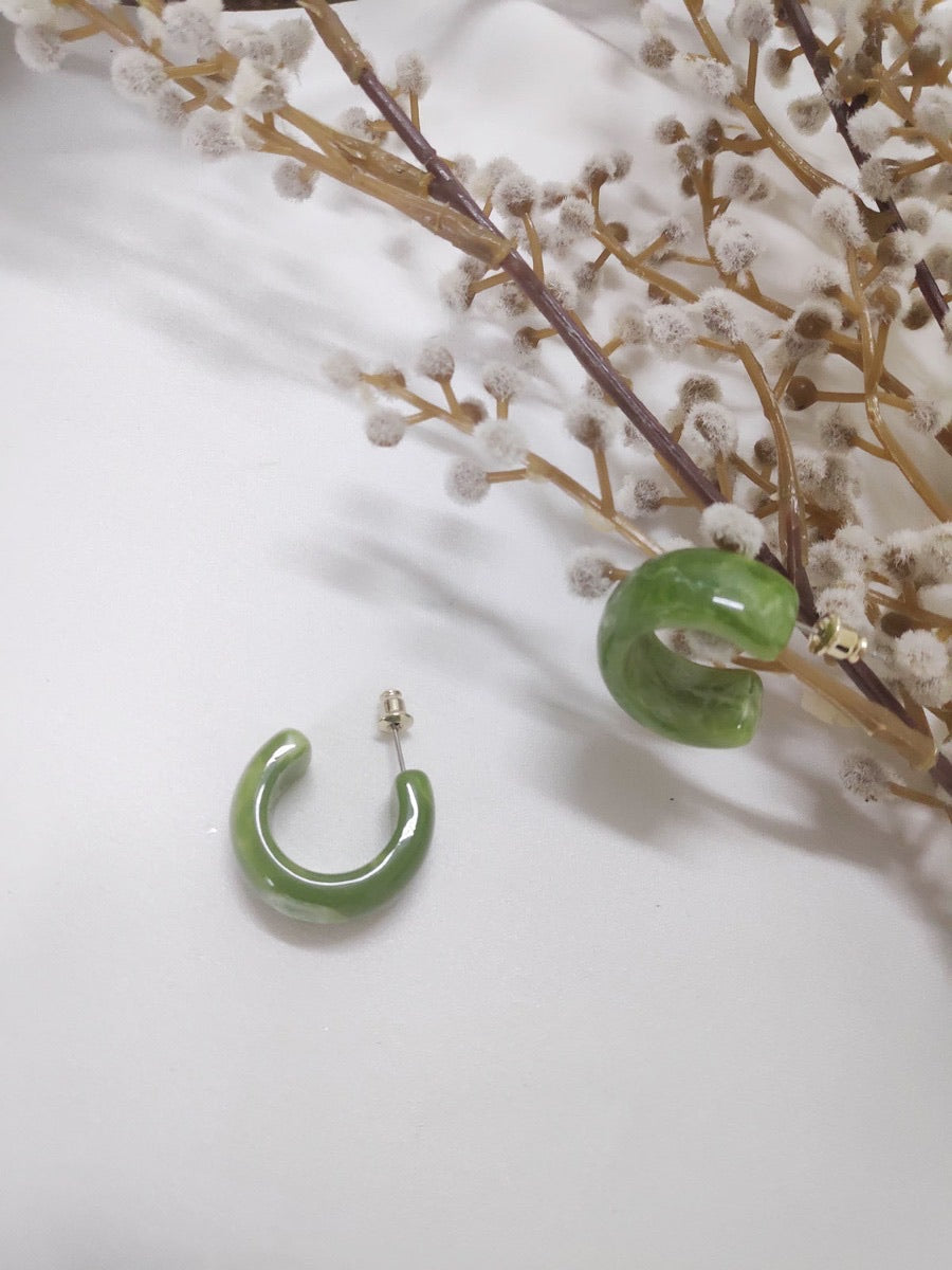 Isaline Acrylic Mini Hoop Earrings -  Green